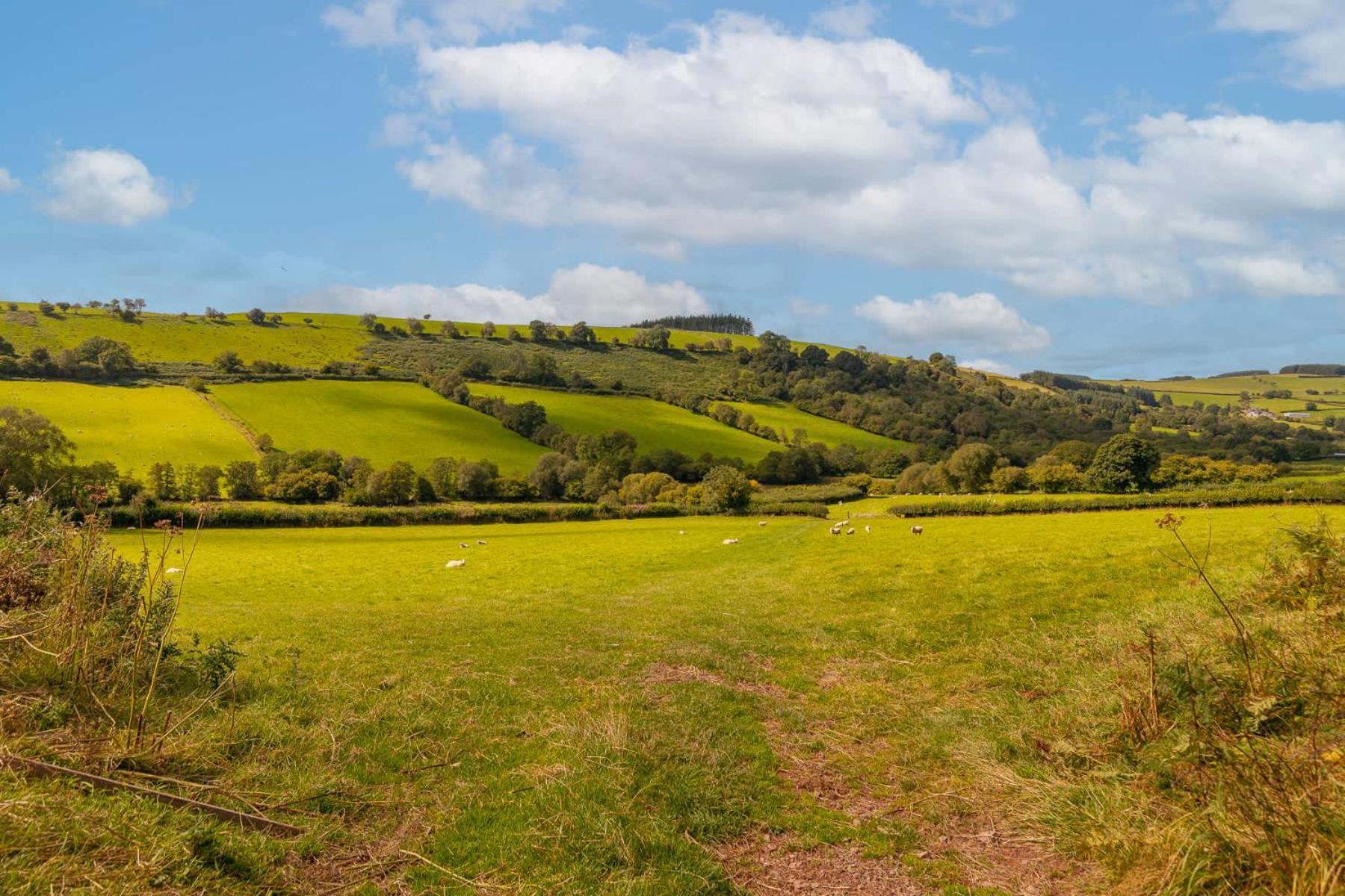 Hilltop View With Hot Tub Brecon Exterior photo