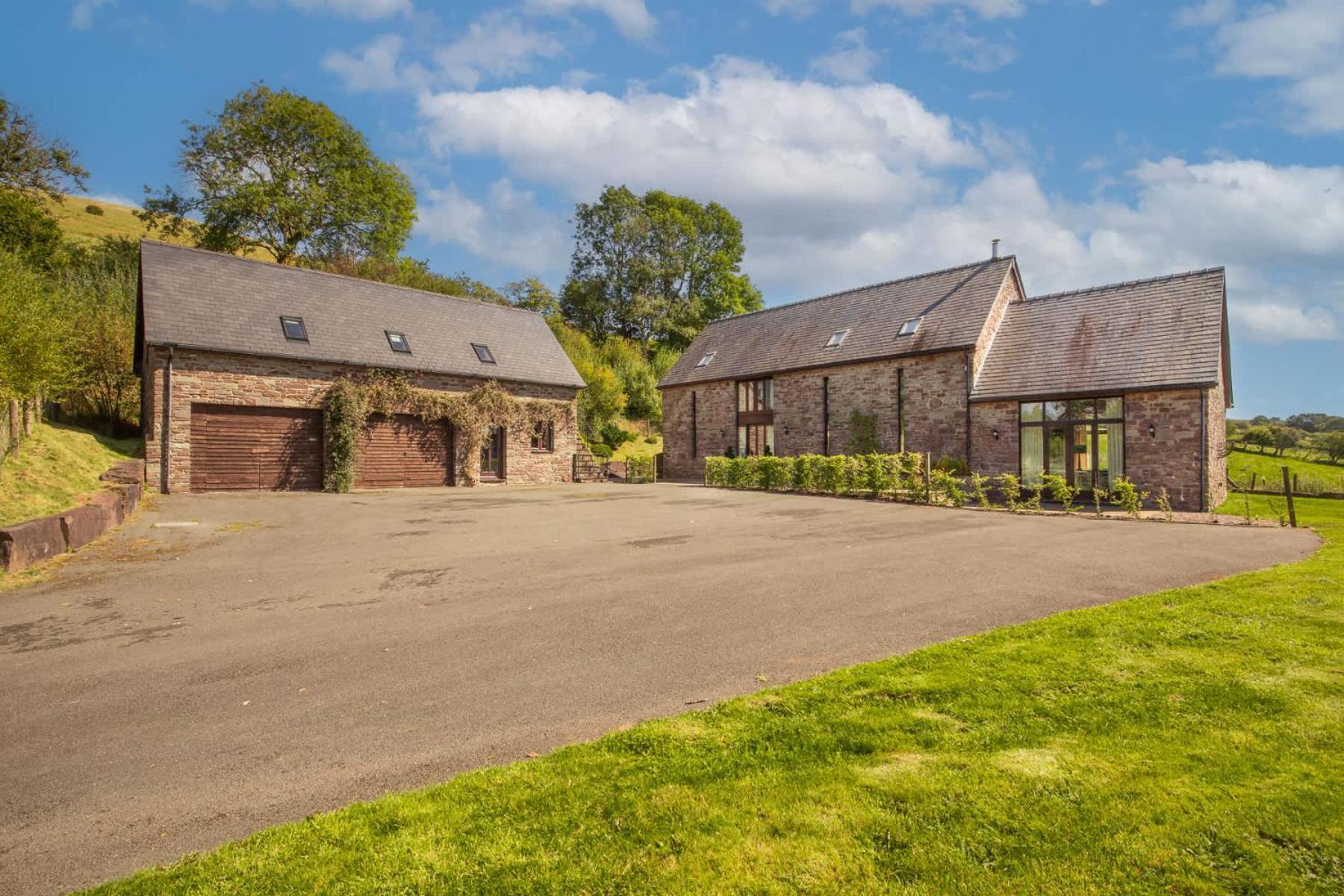 Hilltop View With Hot Tub Brecon Exterior photo